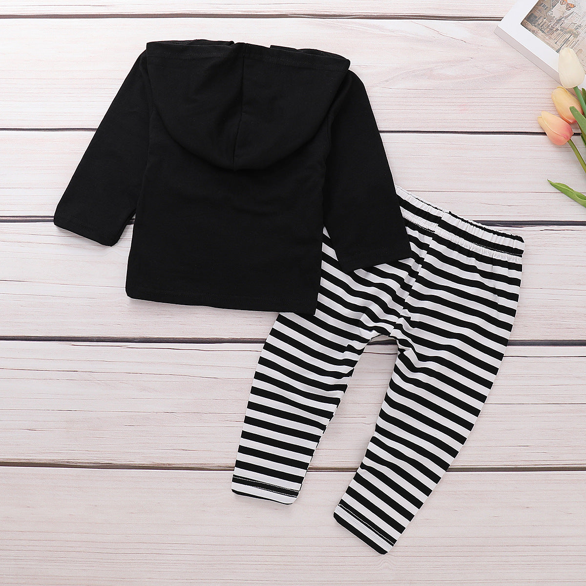 Hooded Logo Sweatshirt & Leggings Set in Black & White, age: 4-36 months